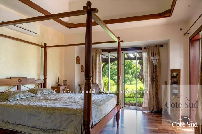 A vendre Villa avec vue sur le Golf et la fôret