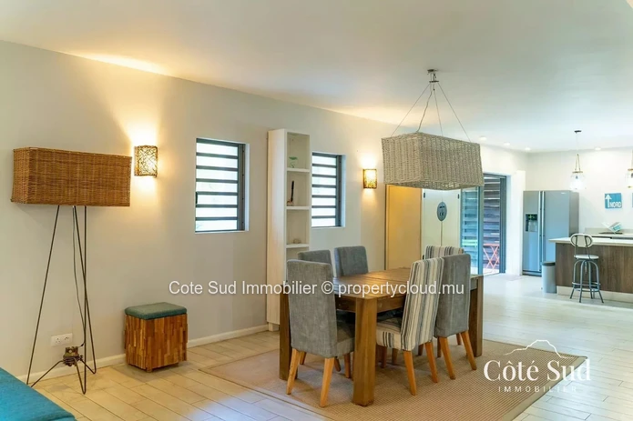 For Sale – Ground Floor Apartment in Tamarin