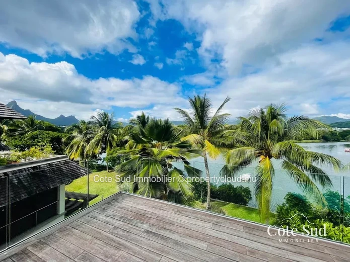 Exceptional Penthouse Duplex in Tamarin