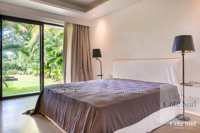 À vendre - Prestigieuse Villa d'Architecte à Anahita