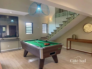 4 Bedroom Townhouse, Duplex