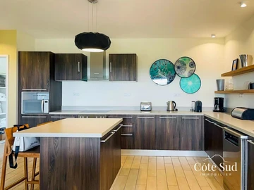 4 Bedroom Townhouse, Duplex