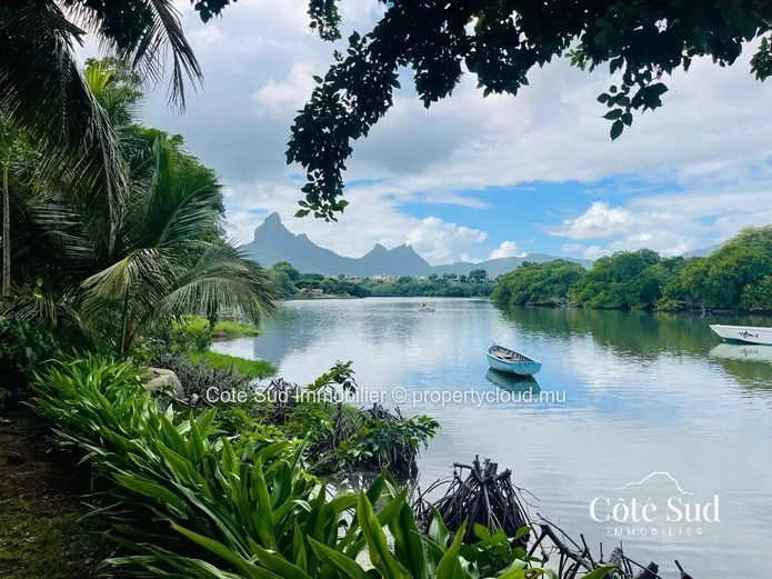 Exceptional Penthouse Duplex in Tamarin