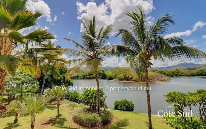 Exceptional Penthouse Duplex in Tamarin