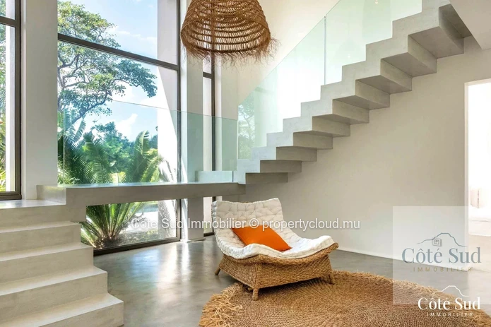 À vendre - Prestigieuse Villa d'Architecte à Anahita