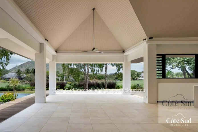 Somptueuse Villa de Luxe à Anahita - Beau Champ