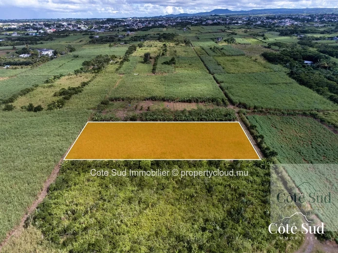 Agricultural land - Deux Bras