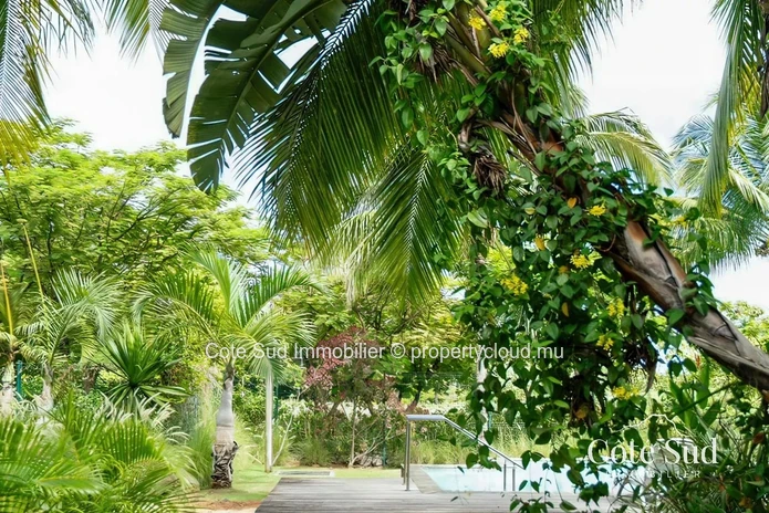 For Sale – Ground Floor Apartment in Tamarin