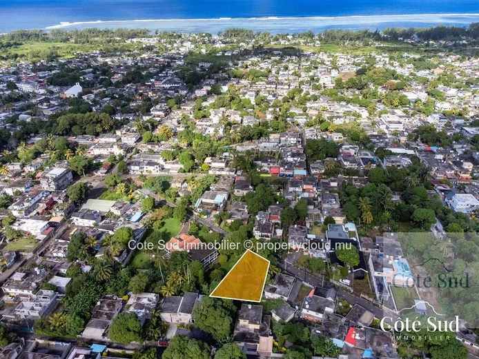 Residential lot -Surinam