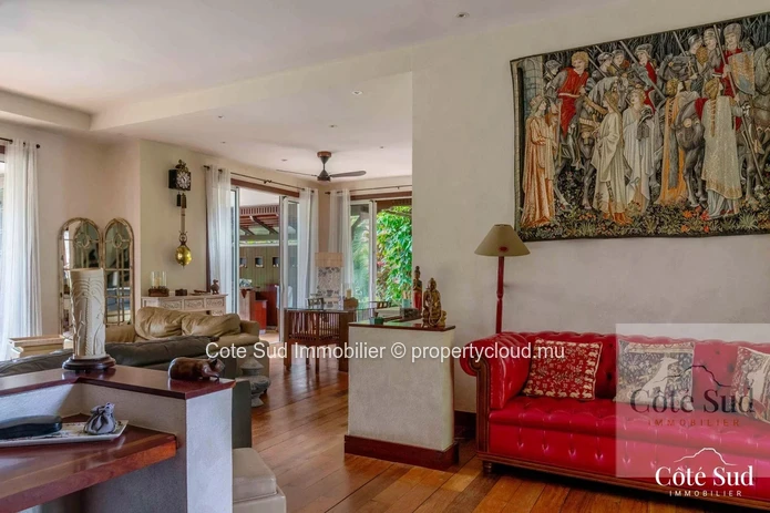 A vendre Villa avec vue sur le Golf et la fôret